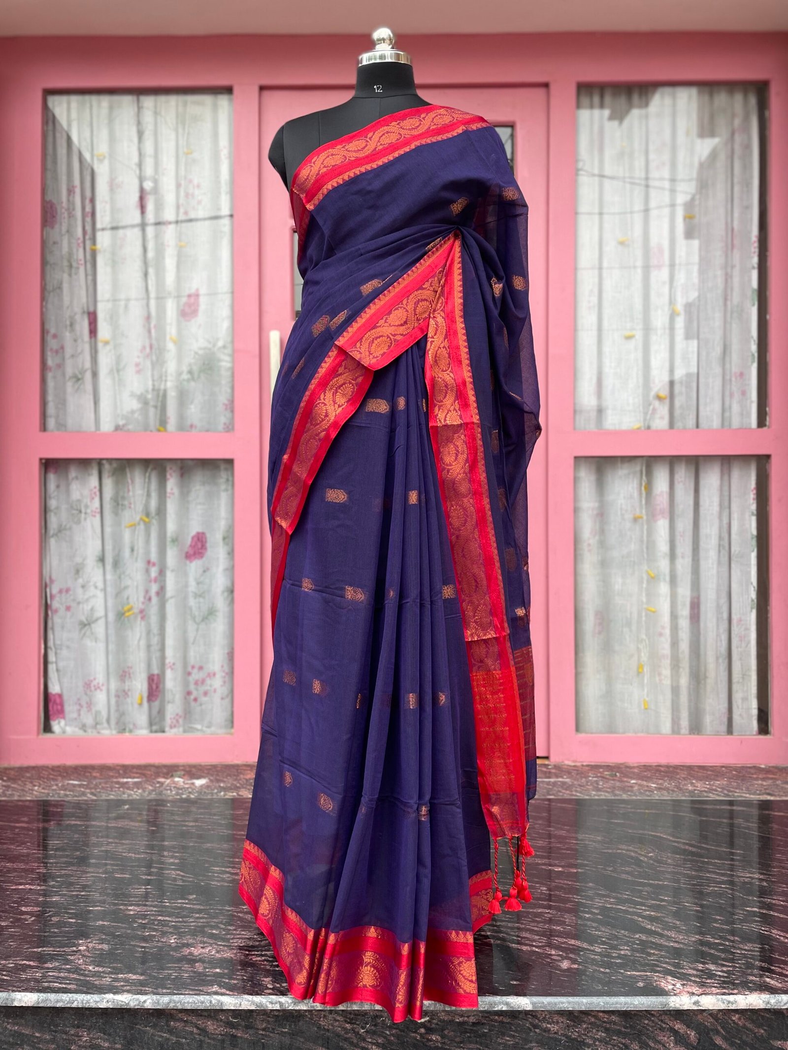 Tarini (Navy Blue) – 120 Count Kanchi Mul Cotton Saree